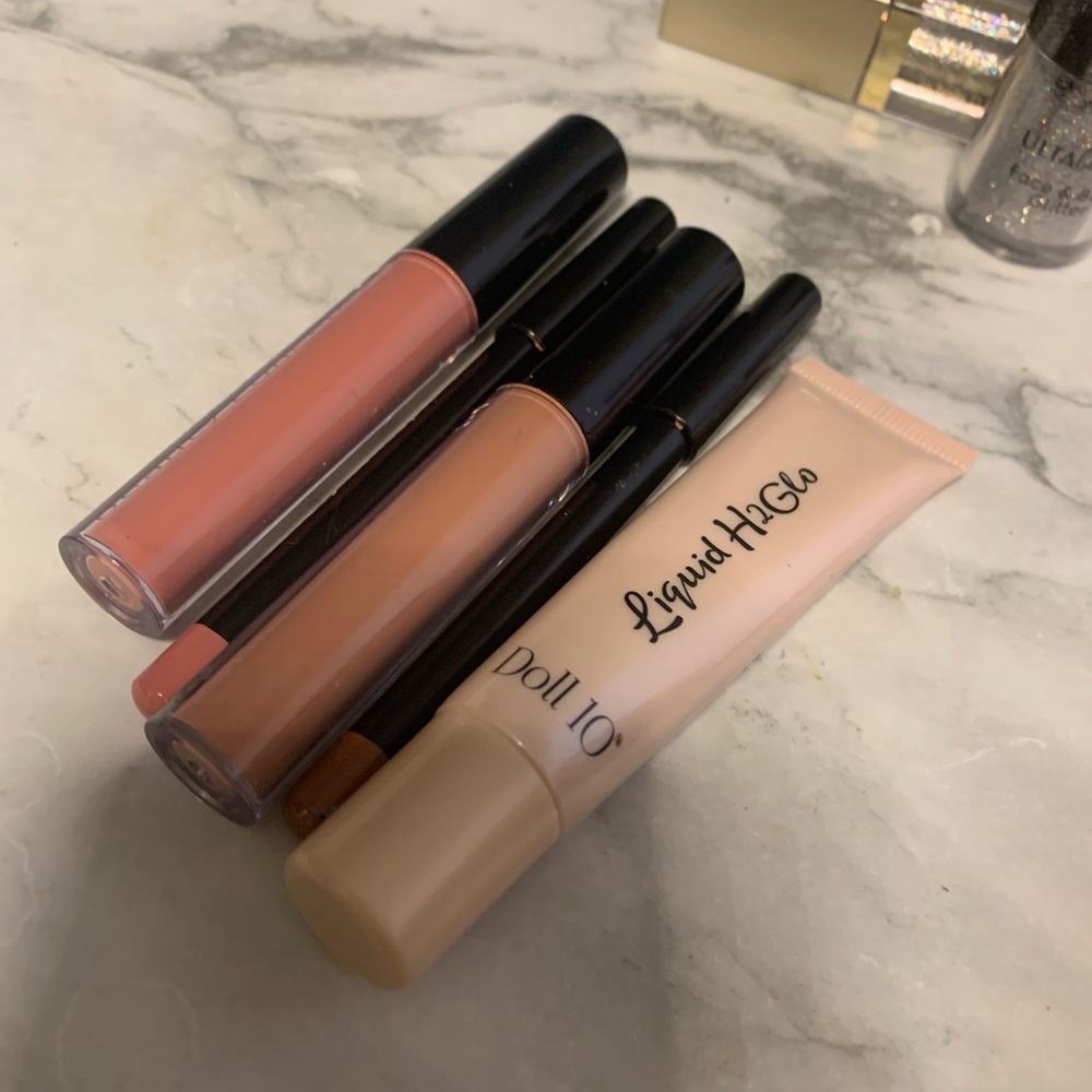 Makeup bundle - Picture 3 of 12